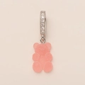 Dettaglio del ciondolo a forma di orso rosa con anello in argento e cristalli - Ciondolo Orso Rosa Fermaglio Argento Zirconia