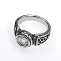 Macro detail of retro stainless steel ring with round gemstone and geometric pattern - Size 7 / Silver (White Rhinestone)