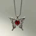 Collar de mariposa gótica con colgante de ojo de diablo y cadena de acero inoxidable - Cadena de hueso de dragón / Collar Mariposa Ojo Rojo (Cadena de Quilla)