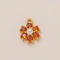 Pendente a fiore placcato oro 18K con perla centrale e sei gemme color arancio - Ciondolo Fiore Gemma Arancione