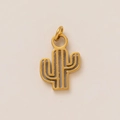 Détail d'un pendentif cactus plaqué or 18K avec design évidé et boucle ronde - Pendentif Cactus