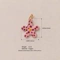 Rosafarbener Blumenanhänger aus Emaille mit roten Punkten und goldenem Ring - Anhänger Ohne Kette - Gepunktete Rosa Blume