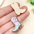 Pendentif botte de cow-boy en émail rose et bleu avec étoile et dos en métal doré - Botte de Cowboy Imprimée Mauve Clair