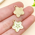 Mini pendentifs carambole en émail avec dos doré pour la création de bijoux - Carambole (Blanc Crème)
