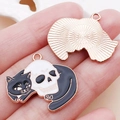 Zwarte kat en schedel hanger in roségoud emaille voor Halloween DIY-sieraden maken - Halloween Schedel Kat (18125)