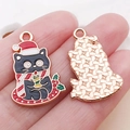 Pendentif chat noir de Noël en alliage pour porte-clés DIY avec charm bougie festive - Chat Écharpe Bougie Émaillé Noir