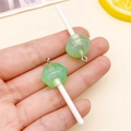 Pendaglio lecca-lecca in resina verde trasparente con glitter e anello per bigiotteria - Verde Trasparente (24170)