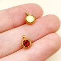 Gouden 6mm roestvrijstalen bedel met rode geboortesteen voor DIY-sieraden maken - Goud - Januari Donkerrood (T2893)