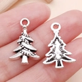Antik-silberne Weihnachtsbaum-Anhänger aus Legierung für DIY-Schmuck in der Hand - Weihnachtsbaum (22860)
