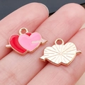 Colgante de aleación con corazón y flecha de cupido rosa para accesorios de joyería DIY - Flecha de Doble Corazón Esmaltada Roja Rosa (25206)