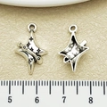 Ciondolo a stella in lega d'argento antico per gioielli DIY con righello graduato - Stella a Quattro Punte con Croce Argento Antico (22338)