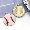 Colgantes de béisbol con costuras rojas y acabado dorado para joyería artesanal - Colgante de Béisbol Blanco / 28x25mm