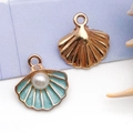 Pendentifs coquillages en alliage avec émail bleu et perle pour bijoux DIY - Style Moyen / Coquillage Marin en Émail Bleu Lac avec Perle (15778)