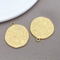 Colgante dorado de disco de Festo con símbolos en relieve para creación de joyería - Disco Griego Antiguo Grande Dorado (T2720) / 28x32mm