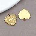 Colgante de corazón dorado con diseño de ojo turco azul y reverso de metal rugoso - Colgante de Ojo Turco Corazón Dorado / 15x16x1.5mm