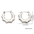 Orecchini a cerchio minimalisti in argento con trama a bambù e diametro di 2,2 cm - Stile Esagonale Satinato Argentato (#0223)
