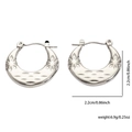 Orecchini a cerchio in acciaio argento con stelle incise, diametro di 2,2 cm - Stile Intagliato a Stella Argentato (#0224)