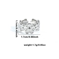 Dettagli dell'anello margherita argento con larghezza 1,1cm e diametro regolabile 1,7cm - Aperto Regolabile / Stile Intrecciato con Margherite (TYR0635)