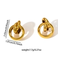 Boucles d'oreilles créoles torsadées en acier inoxydable plaqué or 18K avec dimensions - Nœud Entrelacé Imbriqué Doré (BJGE0734)