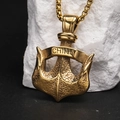 Détail d'un pendentif ancre dorée vintage avec gravure CHINA et chaîne maille sur pierre - Pendentif Seul (Sans Chaîne) / Or