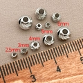 Dettaglio di perle sfaccettate placcate oro 18K in cinque misure da 2,5mm a 6mm per gioielli fai da te - 2.5mm / Platino