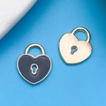 Ciondoli a cuore in smalto nero e oro con serratura per gioielli fatti a mano DIY - Lucchetto a Cuore Nero 11x13mm