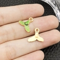 Pendentif queue de sirène dorée avec émail vert pour accessoires de bijoux DIY - Queue de Sirène Océan Émail Vert (10969)