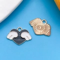 Ciondoli a cuore alato bianco e nero in lega di zinco con finitura dorata per gioielli fai da te - Ali di Cuore Nero 17x13mm