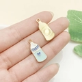 Colgante de biberón azul de aleación para creación de joyas DIY y manualidades - Chupete Biberón Corazón Azul Lago (22967)