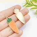 Charming carrot alloy pendant with orange enamel and gold finish for DIY jewelry - Large Orange Carrot (11.5x35mm) (12056)