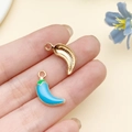 Blue and green chili pepper alloy pendant with gold finish for DIY jewelry making - 18x12x3mm / Blue Chili Pepper (23377)