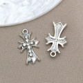 Silberner Kreuzanhänger mit weißen Strasssteinen und strukturierter Rückseite für DIY - Kleiner Strass Kreuz (15948)
