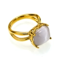 Detalle de una piedra de ojo de gato gris cuadrada en un anillo dorado calado - US 6 / Dorado Piedra Ojo de Gato Gris Blanco