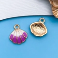 Colgante concha dorada con esmalte degradado morado para joyas DIY y collares - 16x17mm / Concha del Océano Púrpura