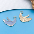 Colgante de manta raya violeta y dorado en aleación para joyería DIY con esmalte - 20x15mm / Manta Raya del Océano Púrpura