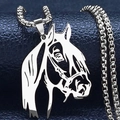 Collana con ciondolo a testa di cavallo in acciaio lucido con silhouette traforata - Argento