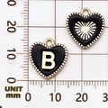 Zwarte hartvormige legering hanger met gouden letter B op wit millimeterpapier - Letter B / Zwart