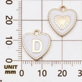 Emaille hartvormige hanger met letter D en zonnestraalmotief op millimetergrid - Letter D / Wit