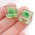 Green dried flower resin square pendant with gold loop for DIY jewelry making - Green Cube (19182)