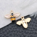 Colgante abeja esmaltada dorada para collares DIY y creación de joyería hecha a mano - Abeja de Esmalte Amarillo (11860)