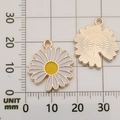 Pendentif marguerite en émail pour bijoux DIY avec règle de mesure et bordure dorée - Style Tournesol Marguerite en Émail Blanc (12062)