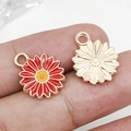 Pendentif marguerite avec pétales rouges et dos doré pour création de bijoux DIY - Chrysanthème Rouge (16x18mm)