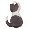 Schwarz-weißer Emaille-Katzenanhänger mit goldenen Metallhaken für DIY-Schmuckprojekte - Schwarz-weiße Rückenkatze-18952