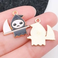 Amuletos de segador esmaltado con bordes dorados para joyas de Halloween y manualidades DIY - Fantasma Segador de Halloween Esmaltado Negro (19556)