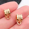 Cuentas de mariposa doradas de aleación con alas texturizadas para bisutería DIY - Enganche Triple Oro KC (20659)