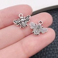 Colgante de abeja de plata vintage para creación de joyas DIY y manualidades - 1 Pc Abeja Plata Antigua 11x14mm (9185)