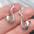 Colgantes de saxofón vintage de aleación de zinc para joyería DIY y pulseras - Saxofón (9164)