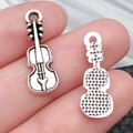 Colgante de violín en plata antigua de aleación de zinc para joyería artesanal DIY - Mini Guitarra (11207)
