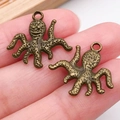 Par de colgantes de pulpo en aleación de bronce para joyería DIY en el dedo - Pulpo Océano Bronce Antiguo (20727)
