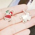 Colgante de Papá Noel esmaltado de aleación para pulsera y joyería navideña de bricolaje - Colgante de Papá Noel Con Árbol (19658)